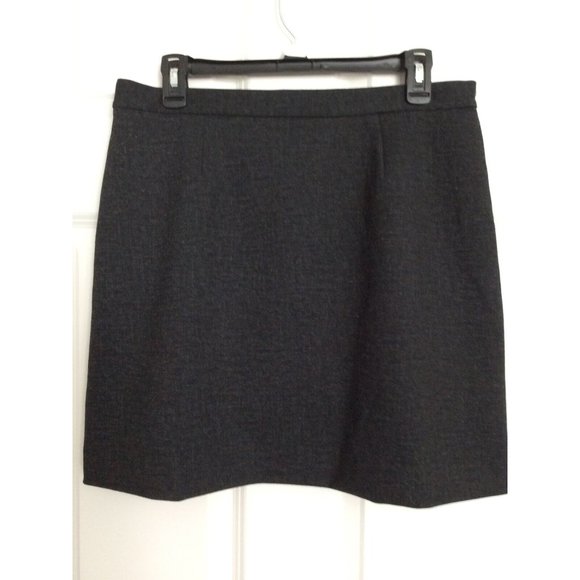 Madewell, Size 10, Charcoal Gray Skirt, Excellent Condition. With Pockets! - Picture 4 of 6
